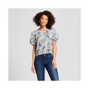 Xhilaration ruffled shoulder top size medium